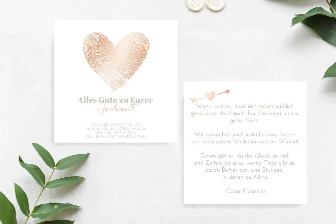 Hochzeitskarte mit Herz aus Fingerabdr&uuml;cken und liebevollen Worten, die emotionale Hochzeitsw&uuml;nsche ausdr&uuml;cken.